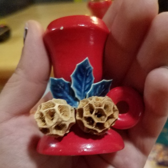 Vintage Small Honeycomb Candle Stick Holders - Picture 2 of 4